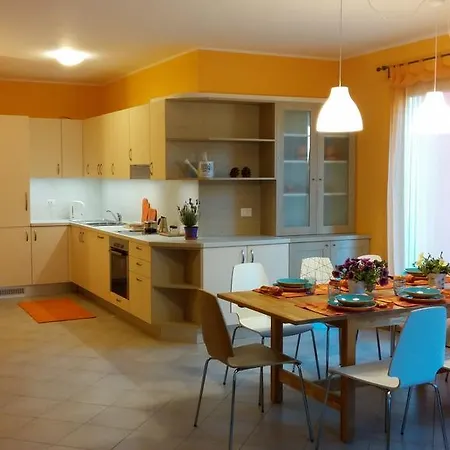 Apartamento Laurus Dubino